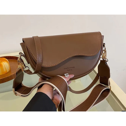 Minimalist Women’s Saddle Crossbody Bag – Trendy Solid Color Underarm Shoulder Bucket Handbag